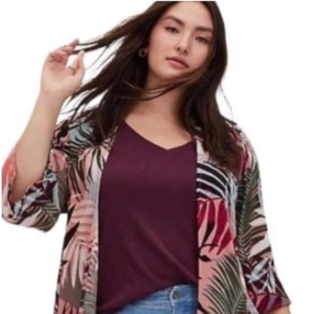 DUSTY CORAL & MULTI LEAF 3/4 sleevesCRINKLE GAUZE HI-LO KIMONO plus size 3/4